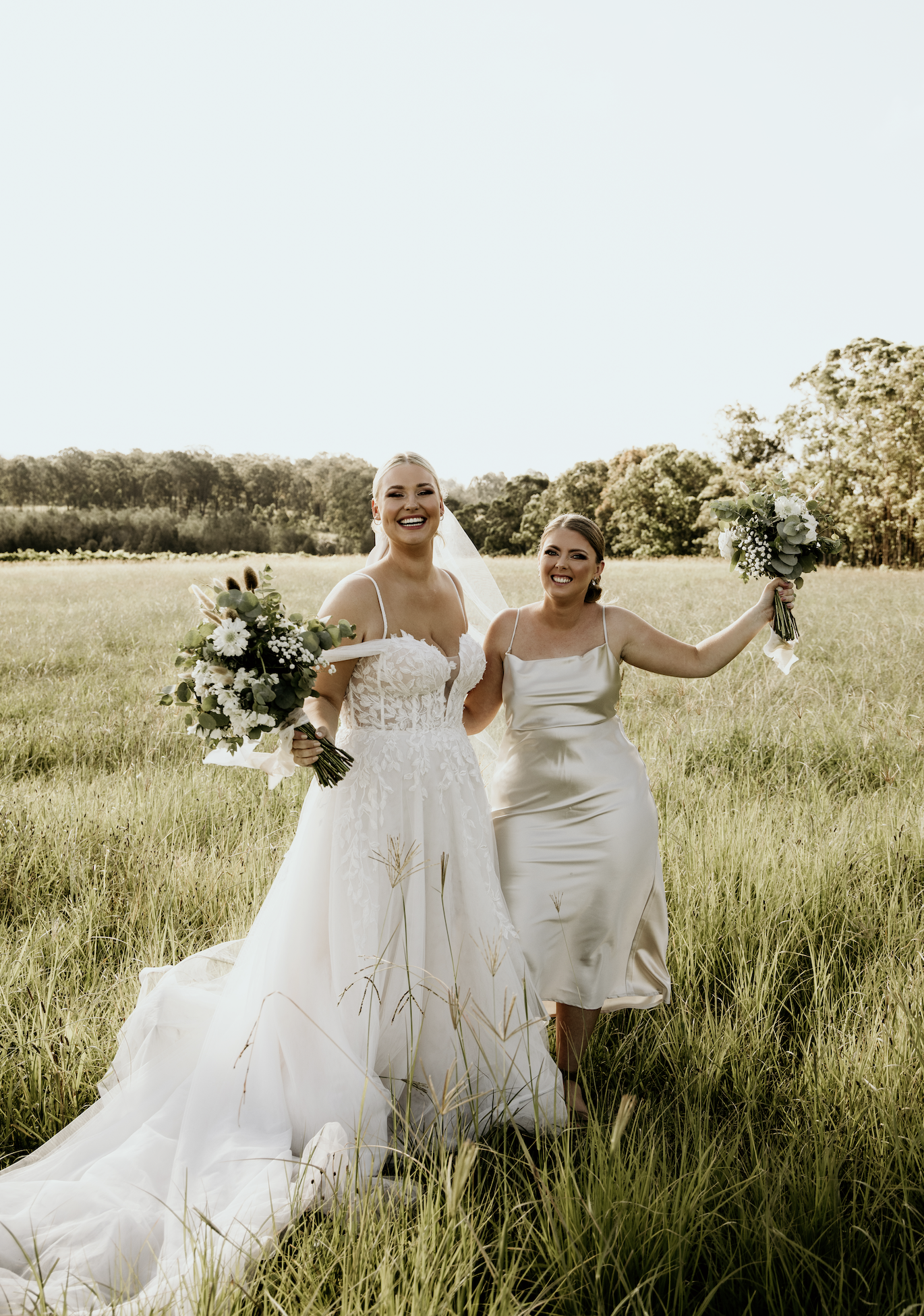 WA6140 — White April